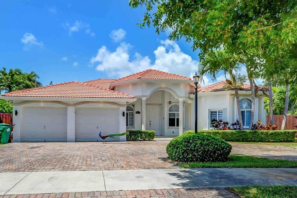 Miami 5Br Villa W Heated Pool, Games & Bbq L01 Cutler Bay Eksteriør bilde