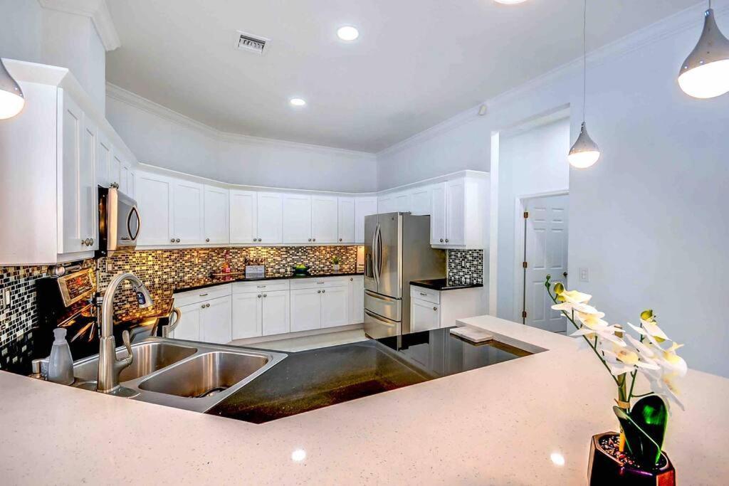 Miami 5Br Villa W Heated Pool, Games & Bbq L01 Cutler Bay Eksteriør bilde