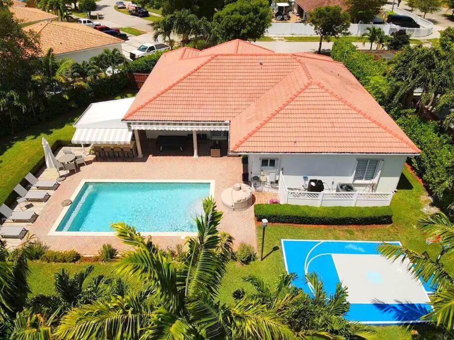 Miami 5Br Villa W Heated Pool, Games & Bbq L01 Cutler Bay Eksteriør bilde
